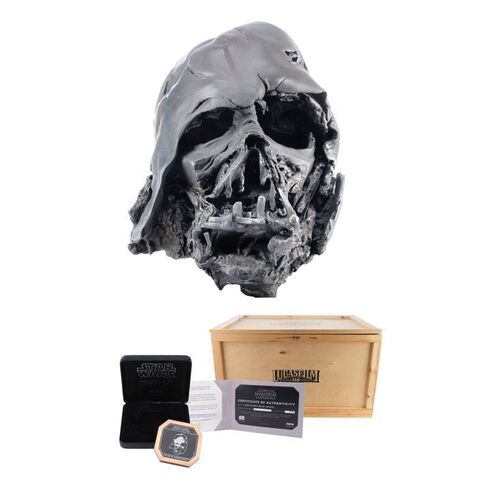 394. Propshop Melted Darth Vader Helmet Replica ### STAR WARS: THE FORCE AWAKENS (2015)