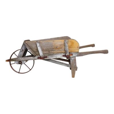 640. Santa's (Ed Asner) Workshop Wheelbarrow ### ELF (2003)