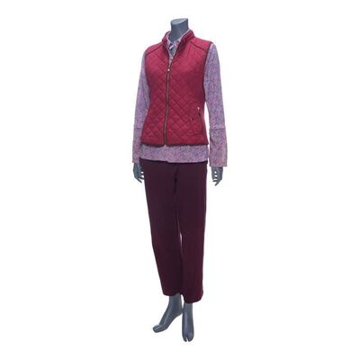 661. Evelyn Wang's (Michelle Yeoh) Costume ### EVERYTHING EVERYWHERE ALL AT ONCE (2022)