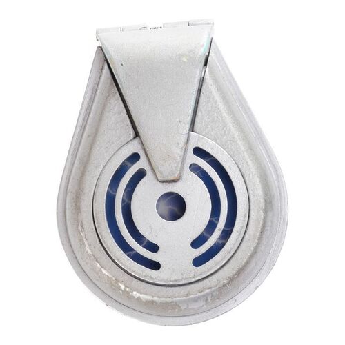 715. VOX Communicator with a Belt Clip ### GALAXY QUEST (1999)