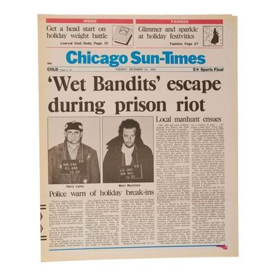 794. Wet Bandits Chicago Sun-Times Newspaper Cover ### HOME ALONE 2: LOST IN NEW YORK (1992)