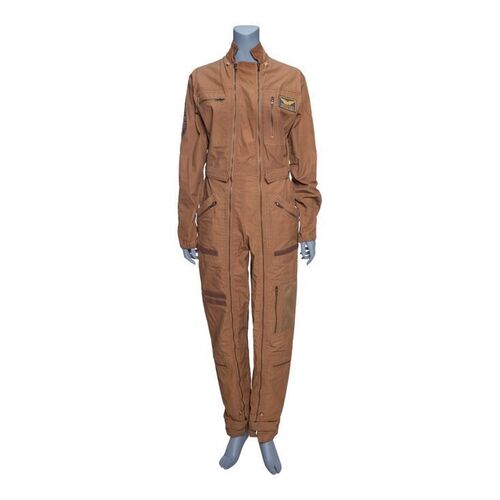 883. Miranda North's Flight Suit ### LIFE (2017)