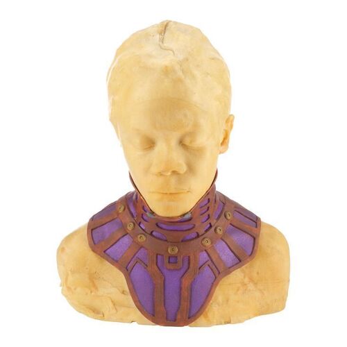 899. Shuri's (Letitia Wright) Wakandan Neck Armor on Lifecast ### BLACK PANTHER (2018)/AVENGERS: ENDGAME (2019)