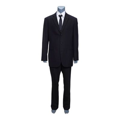 936. Agent J's (Will Smith) Costume ### MEN IN BLACK 3 (2012)