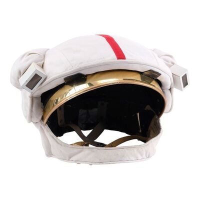 947. Colonel Jason Grant's (Walter Koenig) Spacesuit Helmet with Poster ### MOONTRAP (1989)