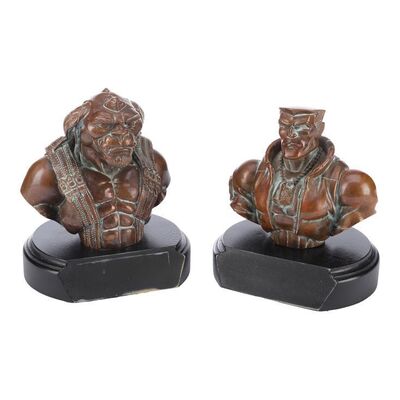 1064. Stan Winston Studio Chip Hazard (Tommy Lee Jones) and Archer (Frank Langella) Crew Gifts ### SMALL SOLDIERS (1998)
