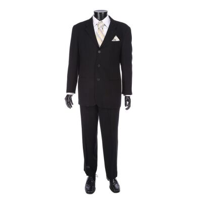 22. Stifler's (Seann William Scott) Wedding Suit ### AMERICAN WEDDING (2003)
