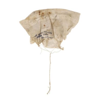 199. Little Nellie Grenade Parachute ### JAMES BOND: YOU ONLY LIVE TWICE (1967)