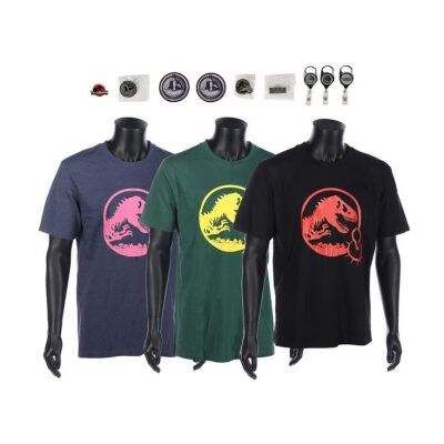 241. Crew Items Set ### JURASSIC WORLD DOMINION (2022)