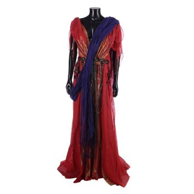 329. Lucretia's (Lucy Lawless) Dress ### SPARTACUS (2010-2013)