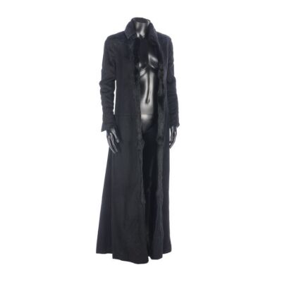 372. Selene's (Kate Beckinsale) Prototype Overcoat ### UNDERWORLD (2003)