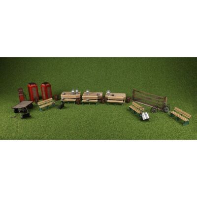 38. Large Collection of Set Dressings Including Two Phone Boxes ### THOMAS & FRIENDS (TV SERIES, 1984-2008)