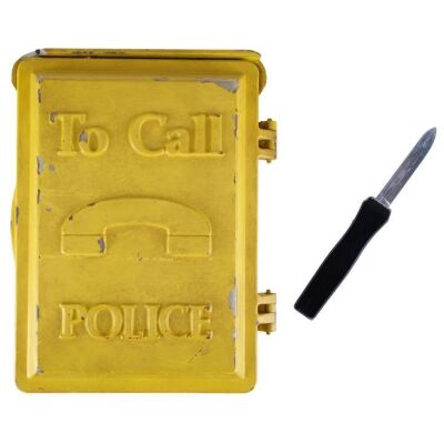 105. John McClane's (Bruce Willis) Special Effects Knife with Simon Gruber's (Jeremy Irons) "Simon Says" Police Call Box ### DIE HARD WITH A VENGEANCE (1995)