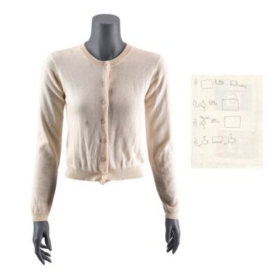 180. Skylar's (Minnie Driver) Cardigan and Handwritten Organic Chemistry Notes Sheet ### GOOD WILL HUNTING (1997)