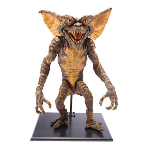 187. Gremlin Puppet ### GREMLINS (1984)