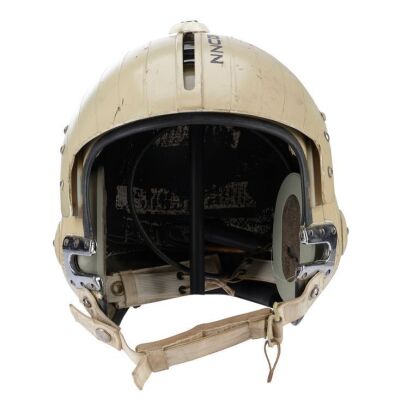 196. Leland "Buzz" Harley's (Bill Irwin) Screen-Matched Flight Helmet ### HOT SHOTS! (1991)