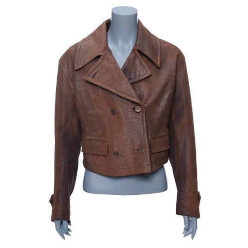 202. Sabrina Peterson's (Julia Roberts) Leather Jacket ### I LOVE TROUBLE (1994)