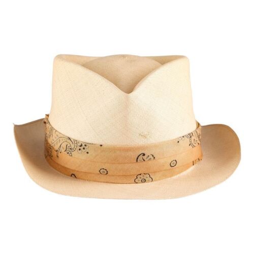 332. Paul Kemp's (Johnny Depp) Hat ### THE RUM DIARY (2011)