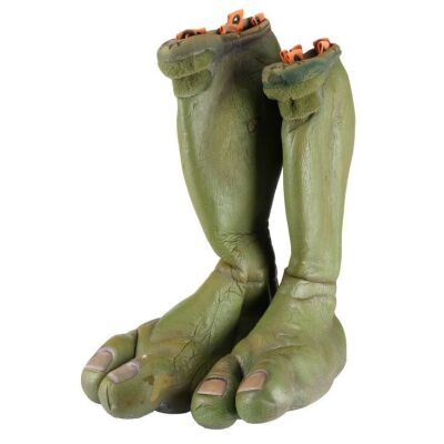 385. Pair of Michelangelo (David Fraser) Turtle Legs ### TEENAGE MUTANT NINJA TURTLES III (1993)