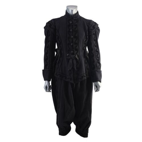 395. D'Artagnan (Michael York) Musketeer Costume ### THE THREE MUSKETEERS (1973)/FOUR MUSKETEERS (1974)