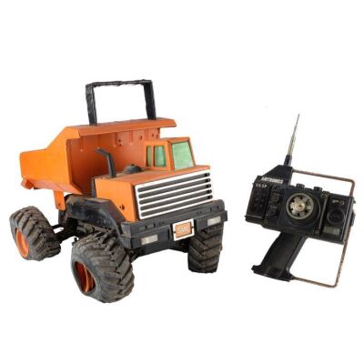 10. Electra's (Julianne Moore) Screen-Matched Remote Control Toy Truck ### ASSASSINS (1995)