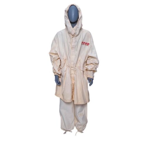 203. Soviet Parka Field Over White M-1950 Costume ### ICE STATION ZEBRA (1968)