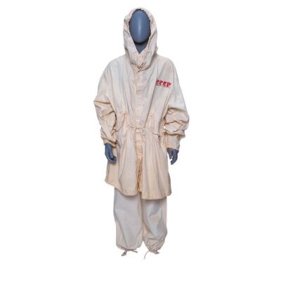 203. Soviet Parka Field Over White M-1950 Costume ### ICE STATION ZEBRA (1968)