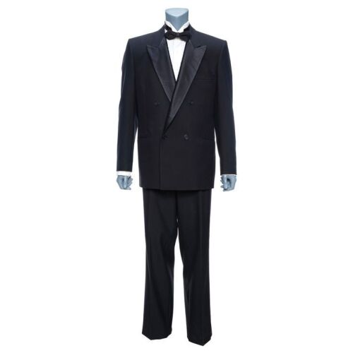 282. David Addison, Jr.'s (Bruce Willis) "The Son Also Rises" Tuxedo Costume ### MOONLIGHTING (1985-1989)
