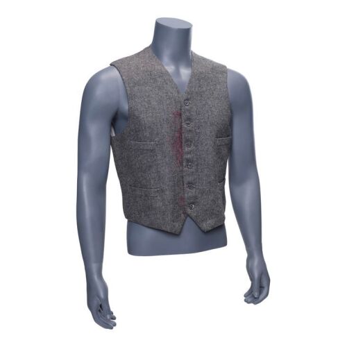 115. Planet Hollywood Collection: Professor Abraham Van Helsing's (Laurence Olivier) Bloodied Vest ### DRACULA (1979)