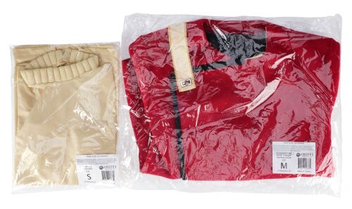 Lot #481: Sealed ANOVOS Starfleet Captain's Jacket and Command Undershirt Replicas ### STAR TREK II: THE WRATH OF KHAN (1982)