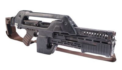 20. Hero M41A Pulse Rifle with Alien³ Shroud ### ALIENS (1986)/ALIEN³ (1992)