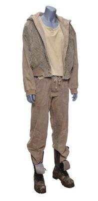 26. Ellen Ripley's (Sigourney Weaver) Prison Costume with Stunt Pants ### ALIEN³ (1992)