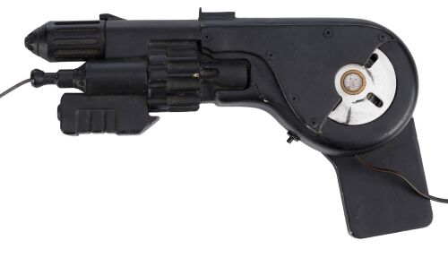 49. Batman's (Michael Keaton) SFX Grapple Gun ### BATMAN RETURNS (1992)