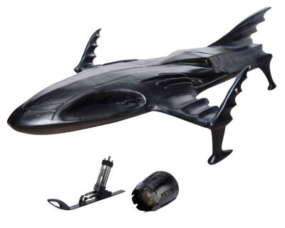 63. Batman's (Michael Keaton) 1:4-Scale Batskiboat Filming Model with Spare Components ### BATMAN RETURNS (1992)