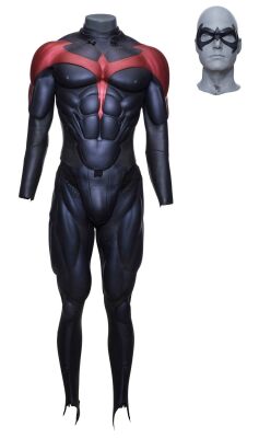 84. Robin's (Chris O'Donnell) "Red Wing" Bodysuit and Production-Made Mask on Display ### BATMAN & ROBIN (1997)