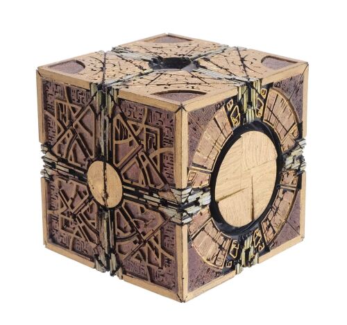 205. Lament Configuration Puzzle Box ### HELLRAISER (2022)