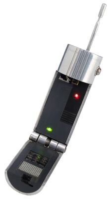 267. Agent K's (Tommy Lee Jones) Light-Up Phone ### MEN IN BLACK (1997)