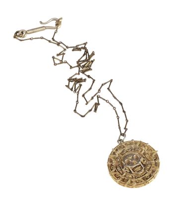 292. Elizabeth Swann's (Keira Knightley) Screen-Matched Cursed Aztec Medallion Necklace ### PIRATES OF THE CARIBBEAN: THE CURSE OF THE BLACK PEARL (2003)