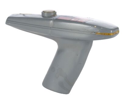 333. Type-2 Starfleet Phaser ### STAR TREK: THE MOTION PICTURE (1979)