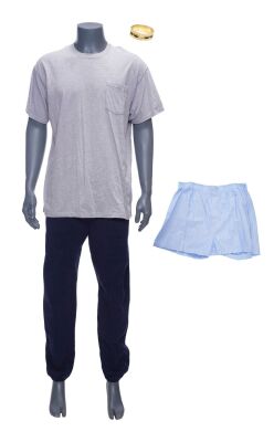 426. Jordan Belfort's (Leonardo DiCaprio) Pajama Costume ### THE WOLF OF WALL STREET (2013)