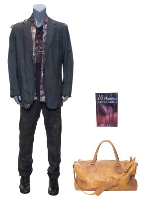 437. Mike Enslin's (John Cusack) Distressed Costume with Book and Bag ### 1408 (2007)