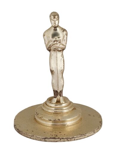 439. 11th Annual Academy Awards Place Setting Paperweight ### ACADEMY AWARDS