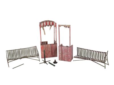 492. Mark Stetson Collection: Gotham City Zoo Set of Model Miniatures ### BATMAN RETURNS (1992)