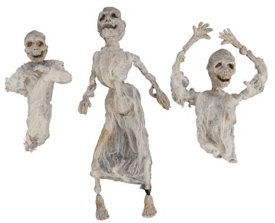 522. Set of Three Ghost Puppets ### BEETLEJUICE (1988)