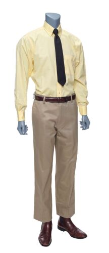 525. Gus Fring's (Giancarlo Esposito) Los Pollos Hermanos Restaurant Costume ### BETTER CALL SAUL (T.V. SERIES, 2015-2022)