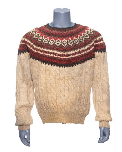 553. Chuck Noland's (Tom Hanks) Cave Sweater ### CAST AWAY (2000)