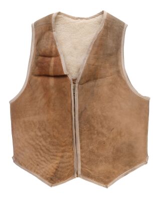 560. Mitch Robbins' (Billy Crystal) Vest ### CITY SLICKERS (1991)