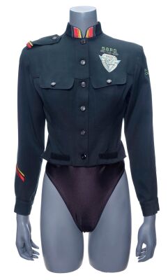 601. Lenina Huxley's (Sandra Bullock) S.A.P.D. Shirt ### DEMOLITION MAN (1993)