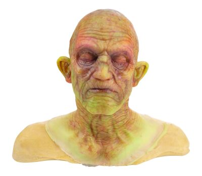 684. Hitchhiking Ghost Ezra's (Fedor Steer) Facial Appliance on Head Display ### THE HAUNTED MANSION (2023)