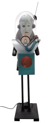 763. Light-Up Alien 52 Man from Planet X Head and Costume ### LOONEY TUNES: BACK IN ACTION (2003)